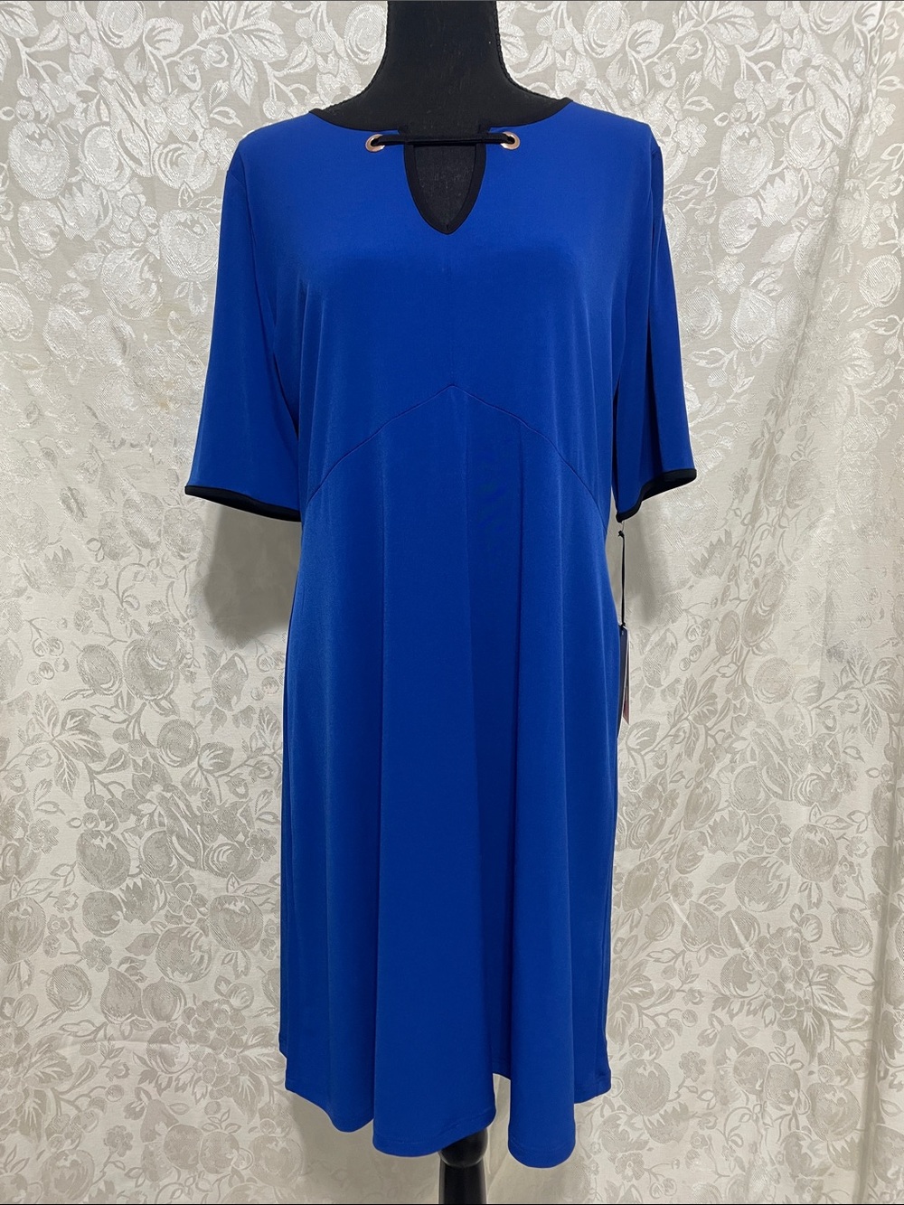 Ivanka Trump NWT Lake Como sapphire blue dress. Black trim. Size L.